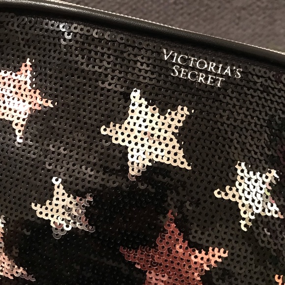 Victoria’s Secret Life of the Party sequin makeup bag - Picture 8 of 8